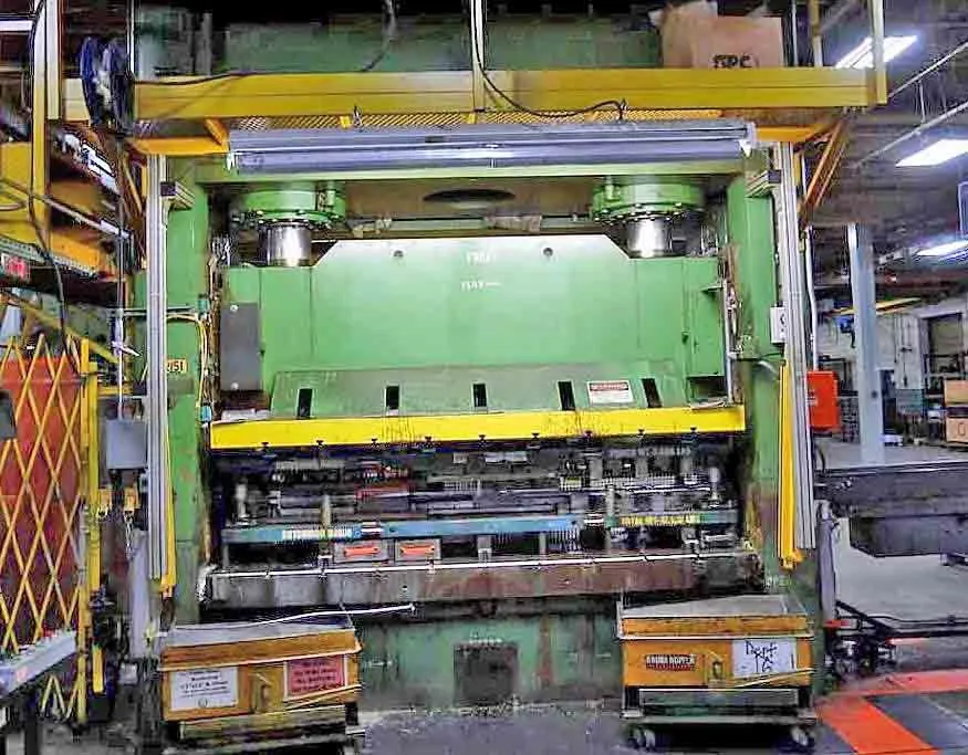 600 ton Pacific Hydraulic Press being displayed for selling