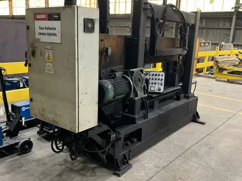 Peddinghaus Gernetti SHN 38-18 twin column hydraulic band saw for sale