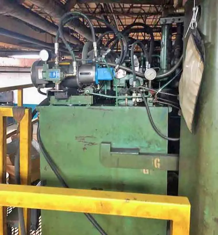600 Ton Pacific Hydraulic Press - Light curtain safety system