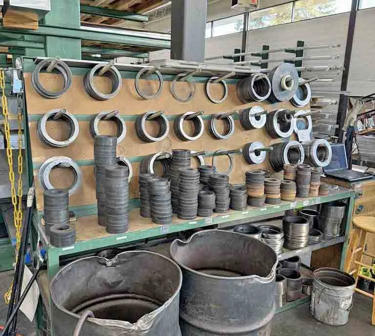 Stamco slitting line - slitter tooling with knives and spacers