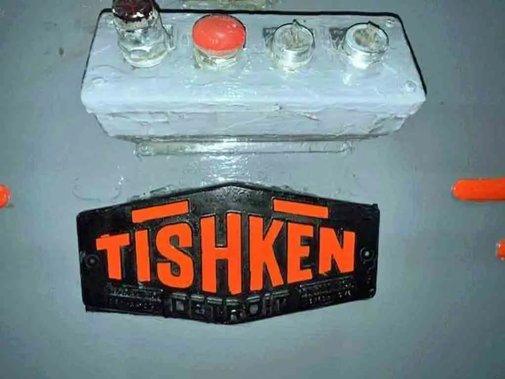 Tishken rollformer - Tishken Detroit nameplate close-up